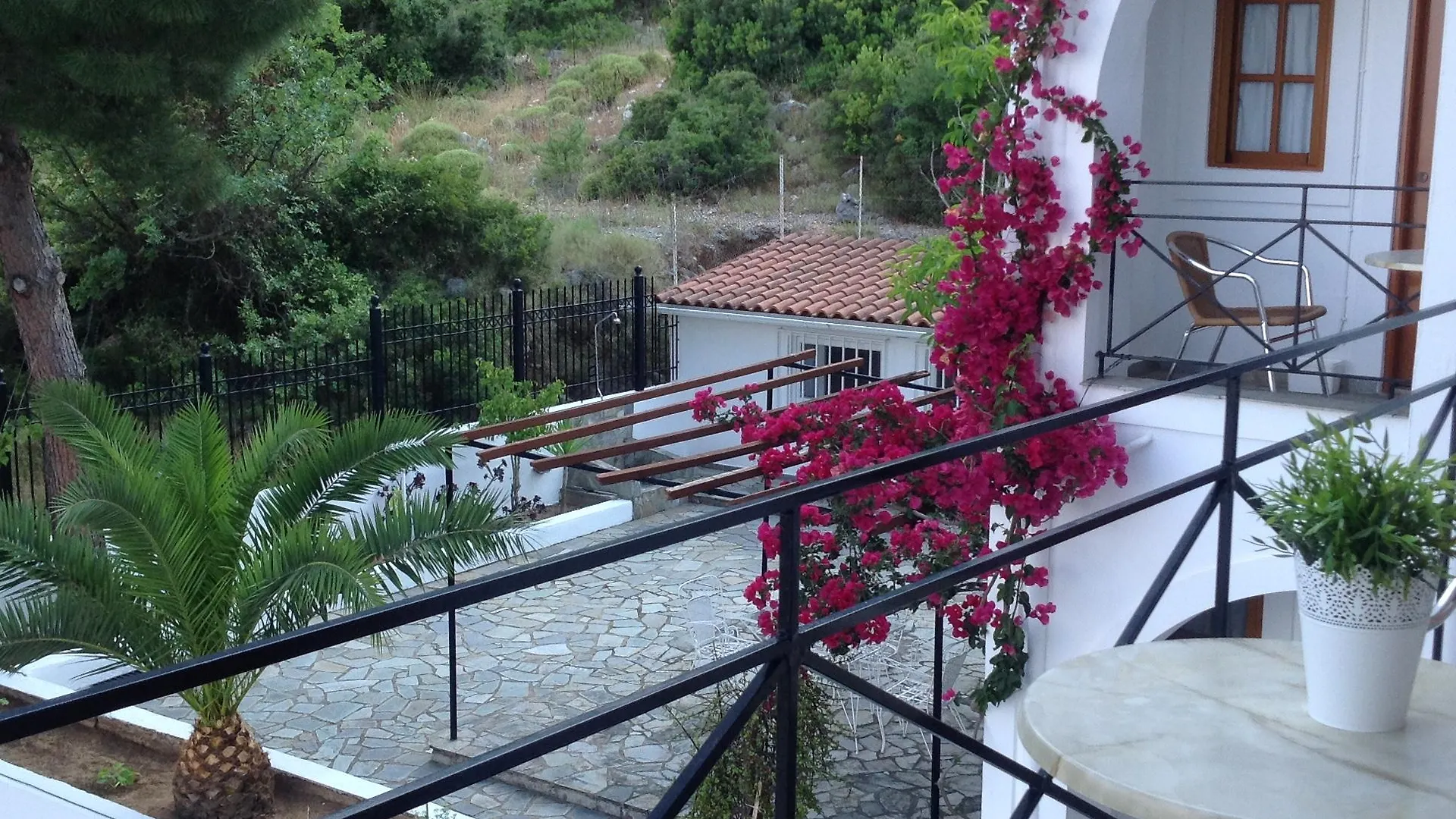 Travlos Studios Eleios-Pronnoi Apartmanhotel