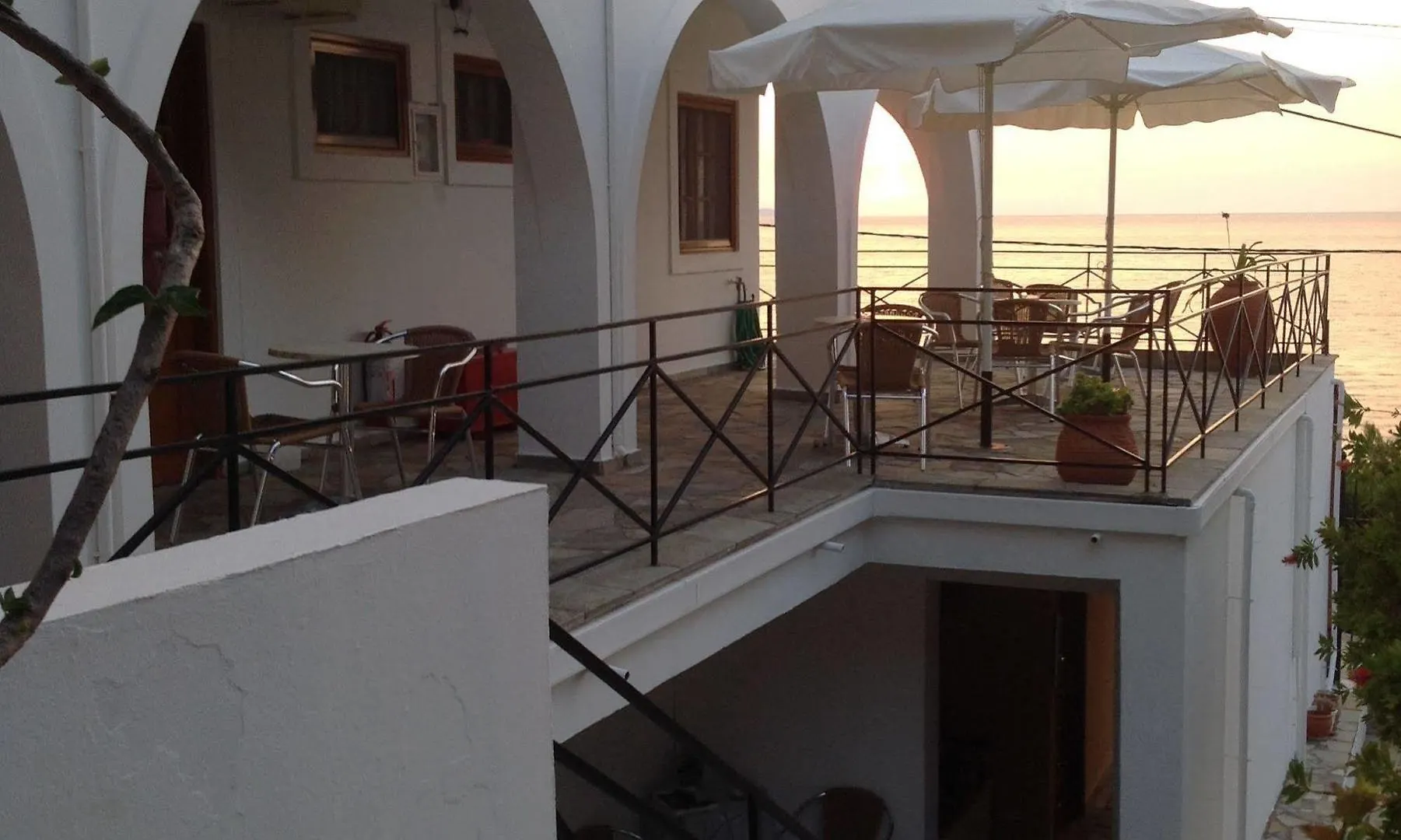 Apartmanhotel Travlos Studios Eleios-Pronnoi